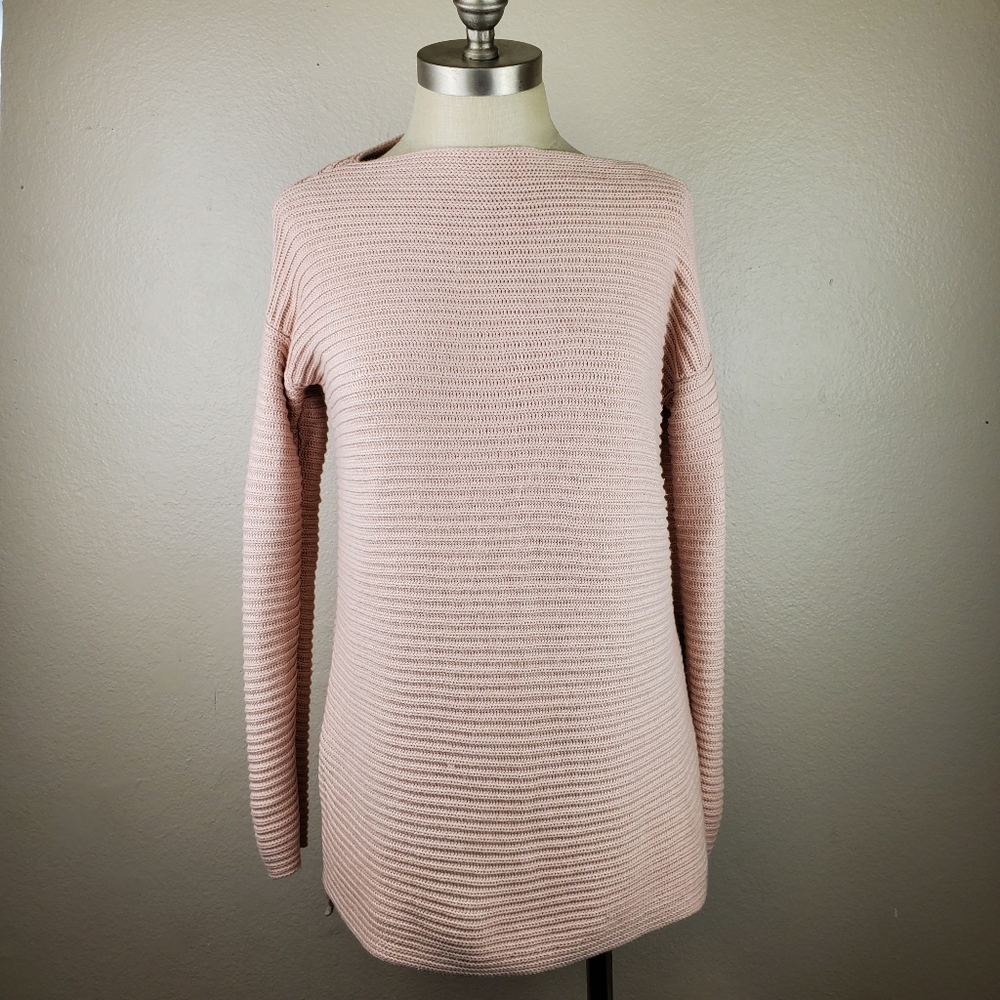 VINCE CAMUTO SWEATER